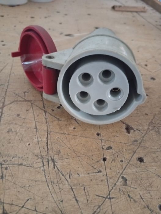 Material elétrico