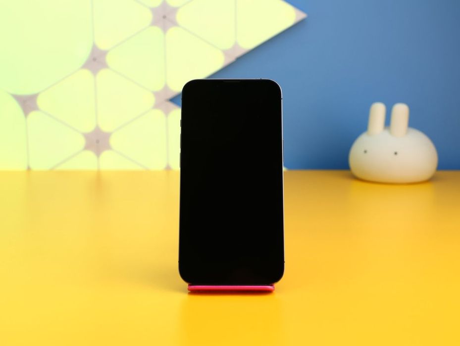 Смартфон Apple iPhone 13 Pro 128GB Graphite (174823) Б/У З ГАРАНТІЄЮ