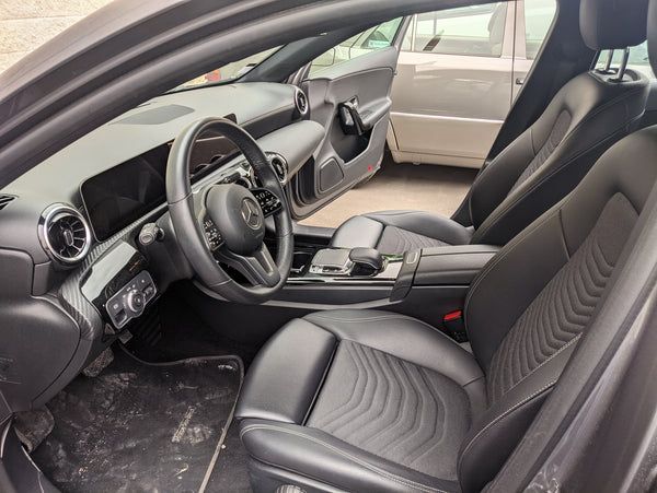 Mercedes Benz Classe A 180 D Style Auto | Gasóleo / Nacional / Carros Sinistrados