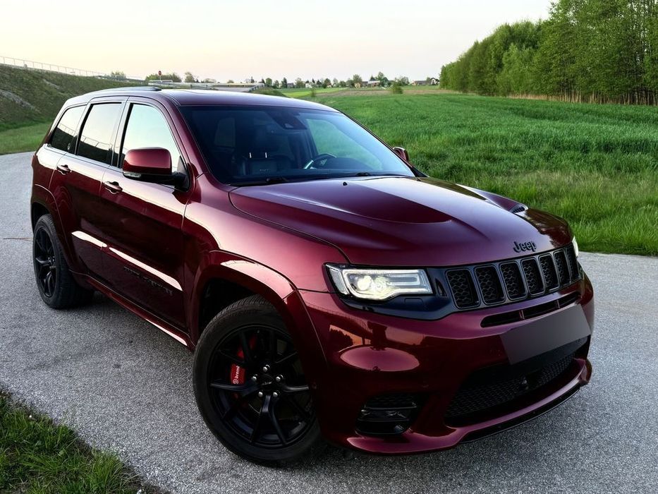 Jeep Grand Cherokee 6.4 4x4 Kozak