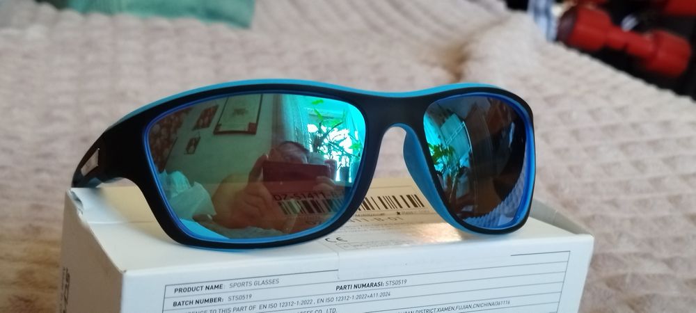 Nowe okulary sportowe z polaryzacją