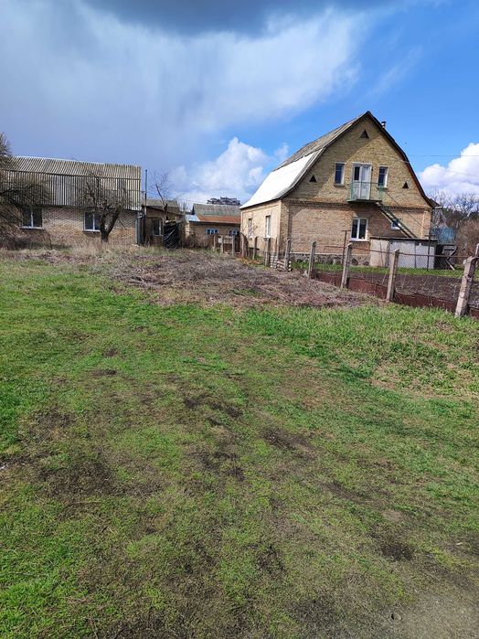 Продаж земельної ділянки