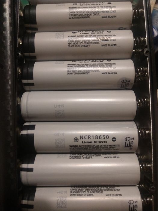 Power bank 60 000 mAh акумулятори made in Japan Panasonic NC 5V 9V 12V