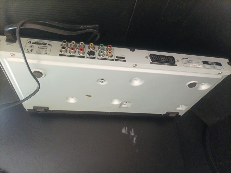 Leitor de DVD Sanyo DVD-7450 HDX