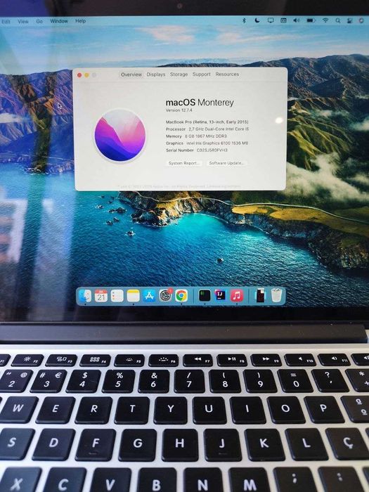 Macbook Pro Retina 13 2015 Intel i5 2.7Ghz + Magic Mouse + Apple Keyb.