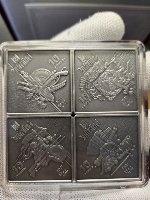 Набір срібних монет КОЗАЦЬКІ КЛЕЙНОДИ, 4 унції, 999 проба, 125 гр