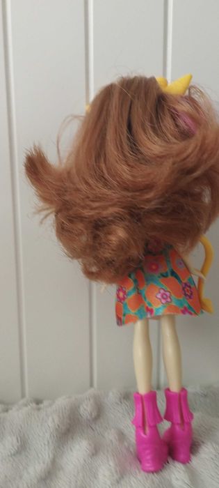 Enchantimals Biwak na sawannie z lalką