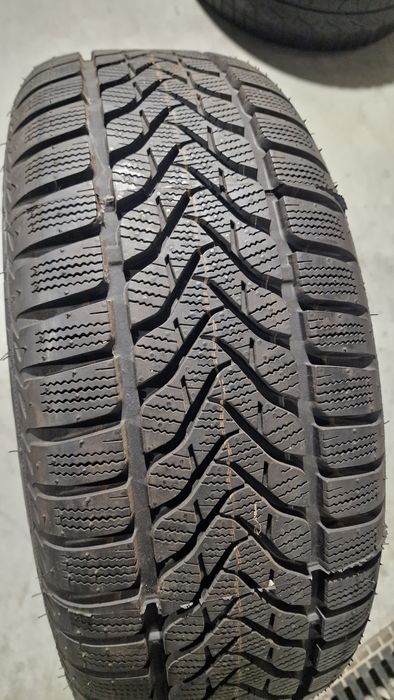 Opona Zimowa Lassa Snoways 3 215/60 R16 99H 3018 1 sztuka