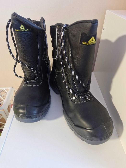 Buty męskie  DELTAPLUS ocieplane 45