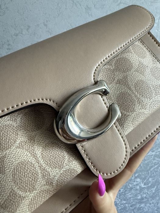 Сумка Coach Tabby бежева