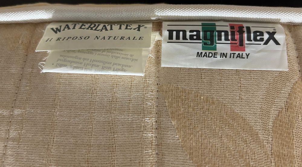 Матрас ортопедичний, гіпоалергений Waterlatex Magniflex 160x200