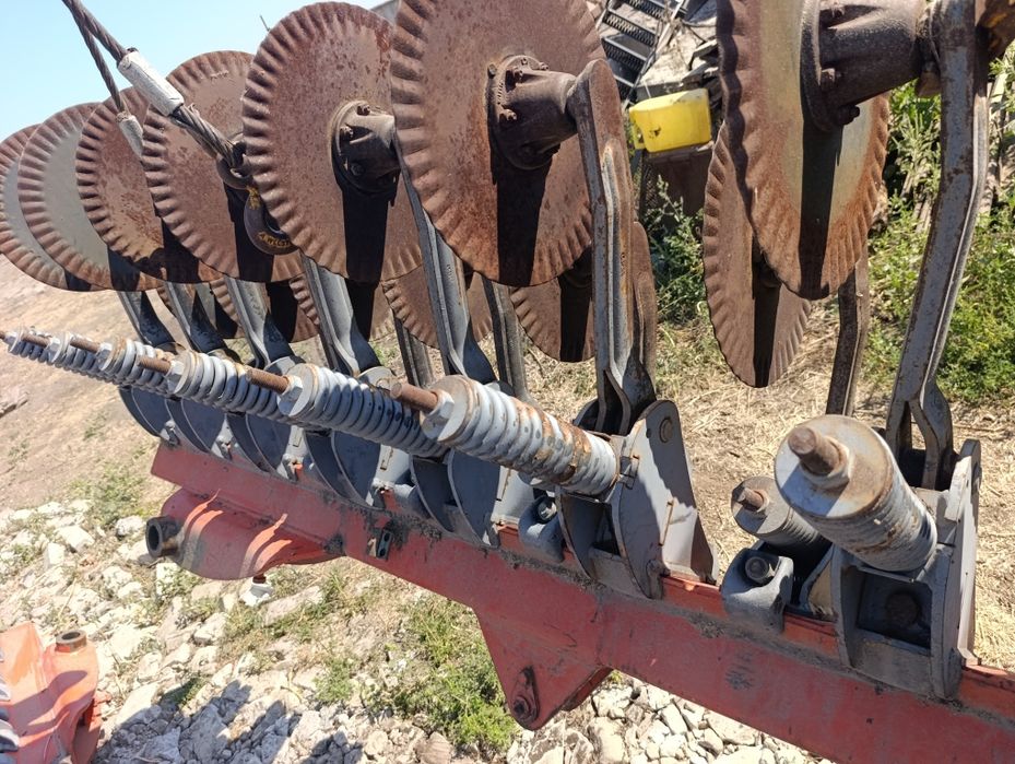 Сівалка KUHN Huarb захват 6 метрів під трактор 190-220к.с.