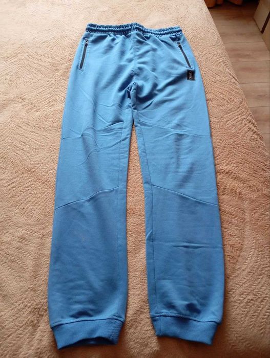 штани сині для мене маленькі