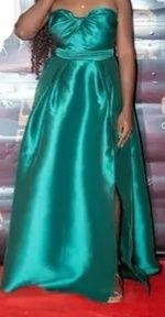Vestido de cerimónia verde