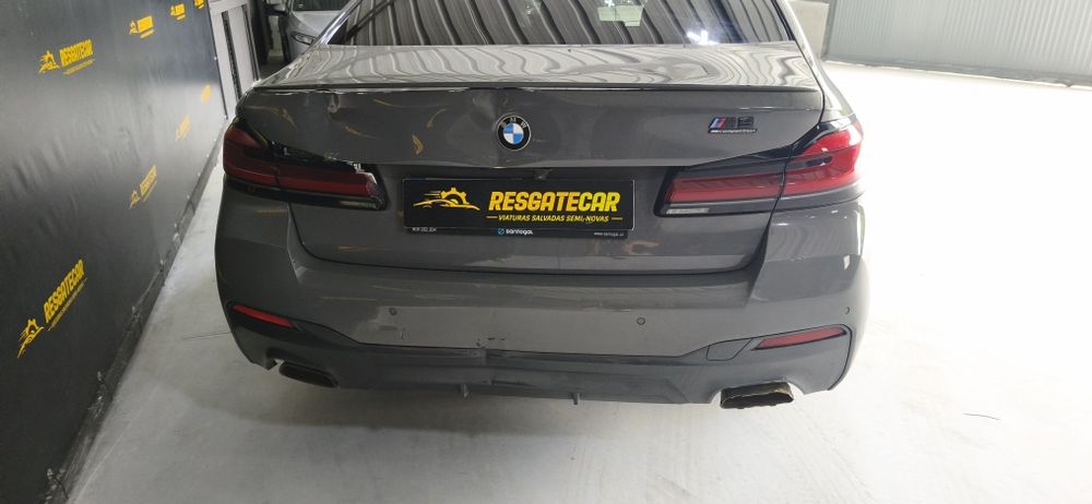 BMW 520d salvado