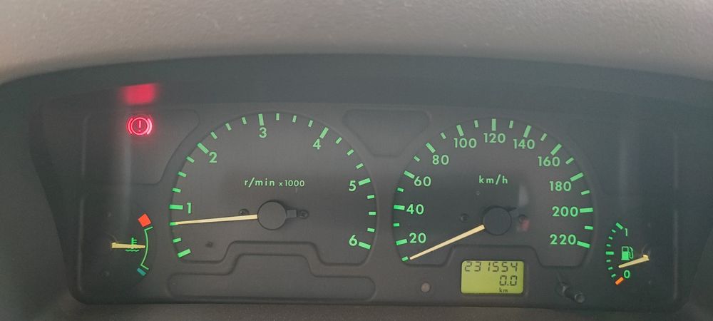 LAND ROVER DISCOVERY II  TD5 | 1999 | 7 Lugares