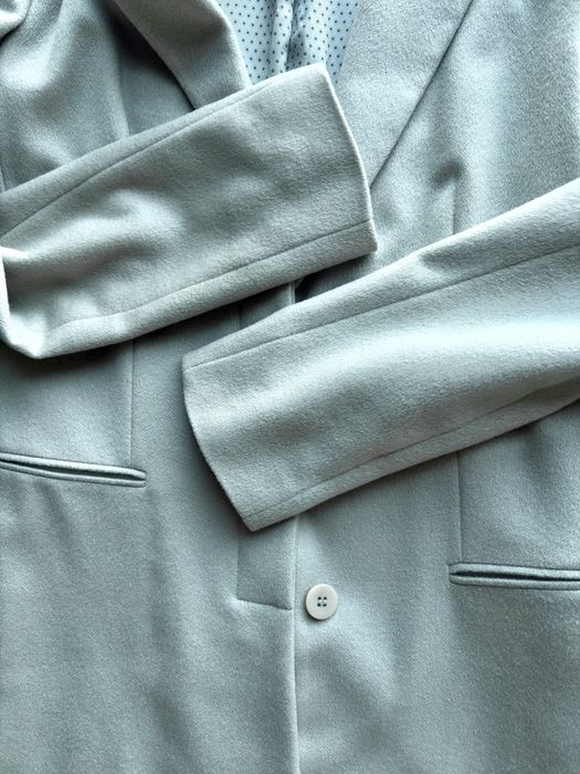 Пальто жіноче Armani розмір S вовна