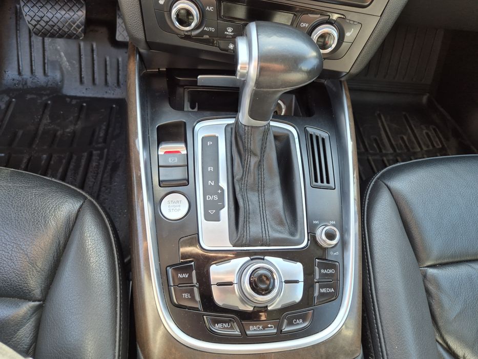 Продам власну  Audi Q5