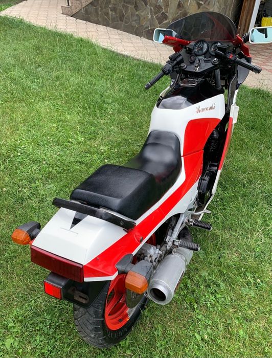 Kawasaki GPZ 900R NINJA