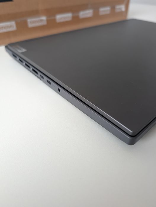 Lenovo Legion Slim 16IRH8 i5 16G512G11H