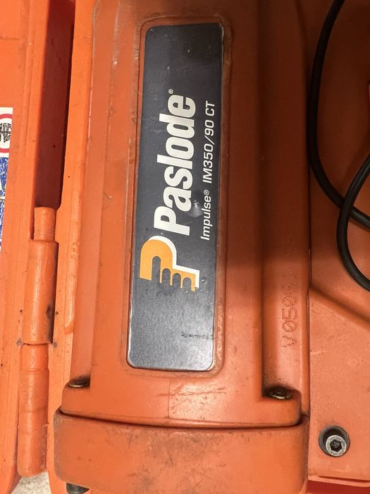 Цвяхозабивач Paslode