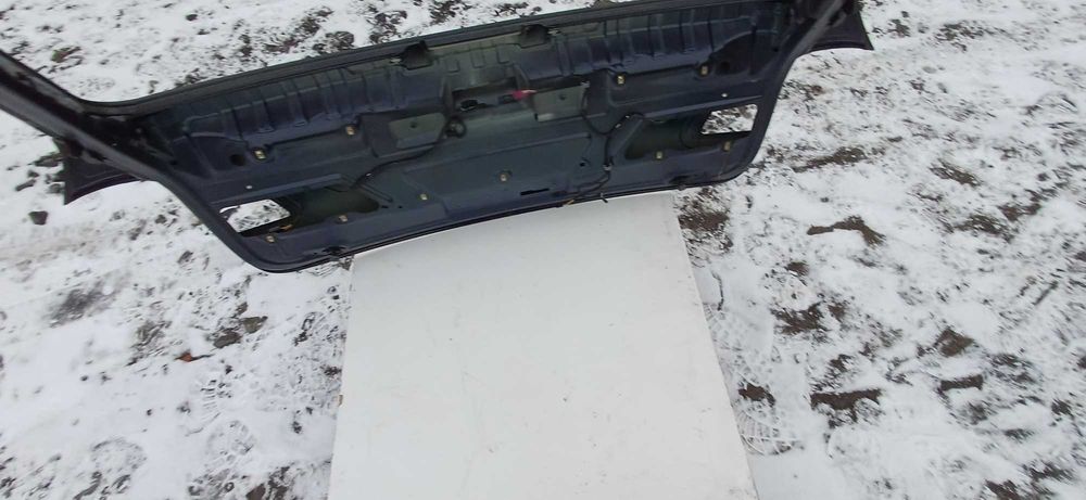 Bmw 5 e61 e60 kombi klapa bagaznika  monacoblau