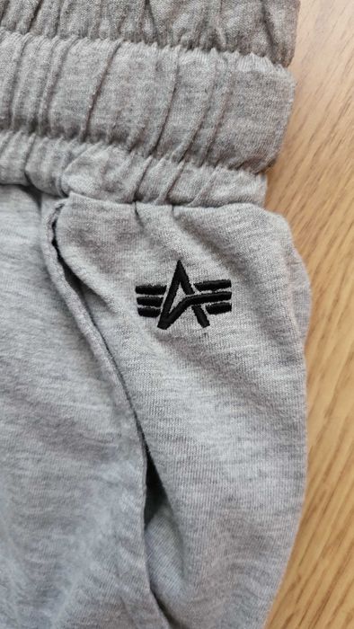 Spodenki Alpha Industries