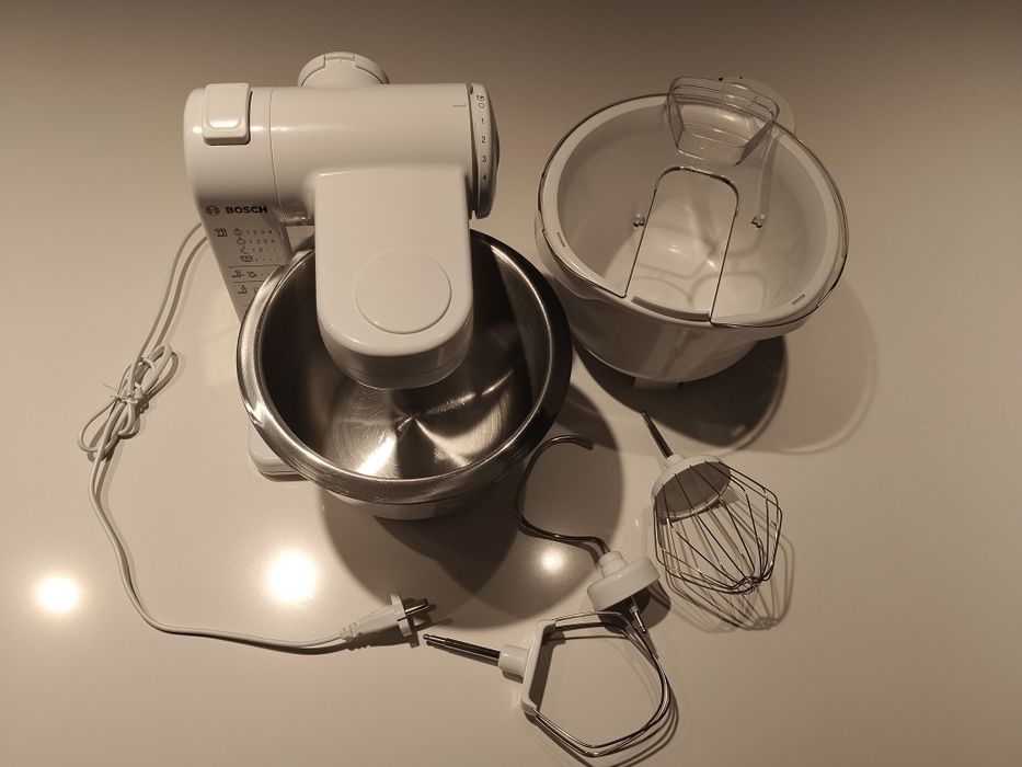 Batedeira Bosch MUM4