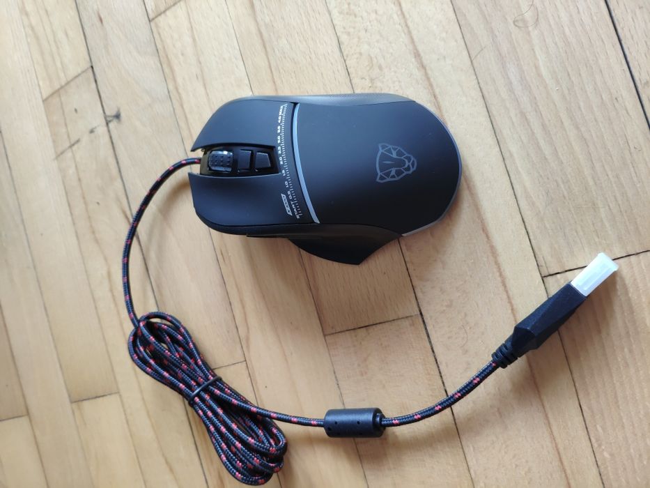 Мышь проводная игровая Motospeed V10 Black USB