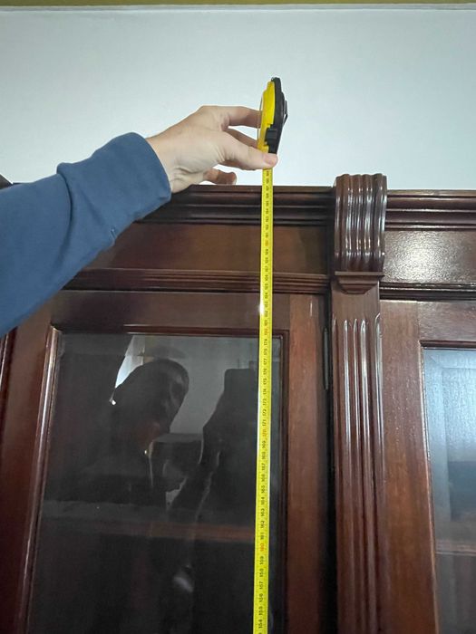 Móvel de sala / cristaleira, em madeira de cerejeira, excelente estado