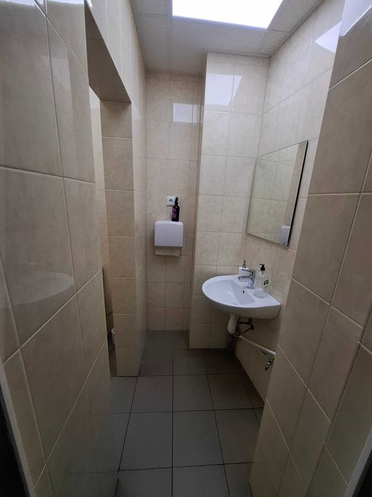 Оренда приміщення по вул. О. Дашковича, центр міста — 350 грн/м²