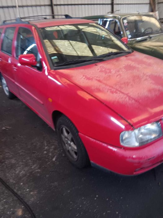 Vendo carinha VW Polo 1,6 gasolina
