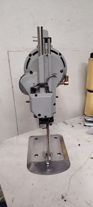 Maquina cortar 8"