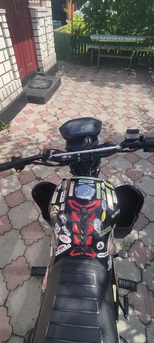 Продам мотоцикол spark sp125c-2amw