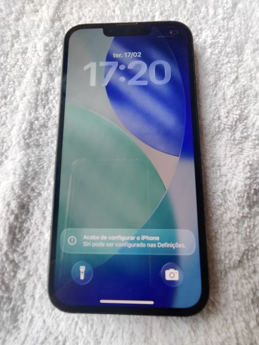 iPhone 13 usado  em bom estado