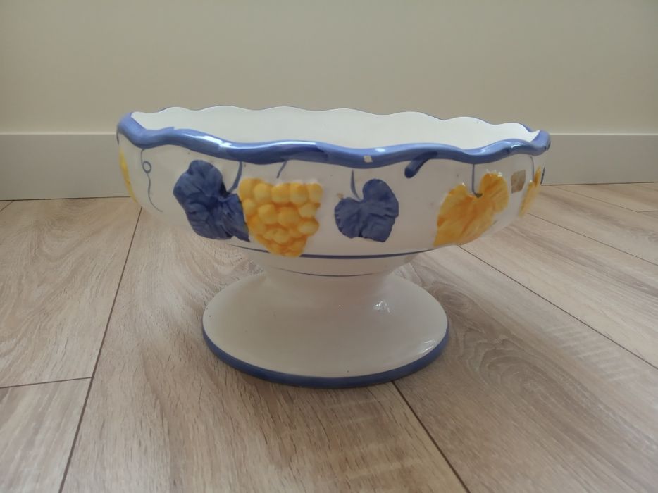 Hand-painted ceramic fruit bowl426076767078983682