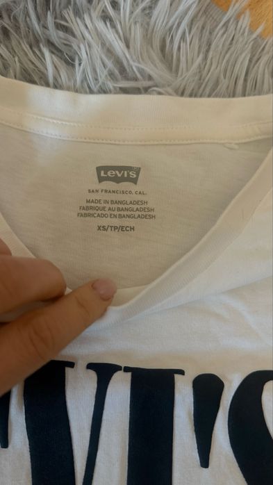 Футболка Levis ідеал