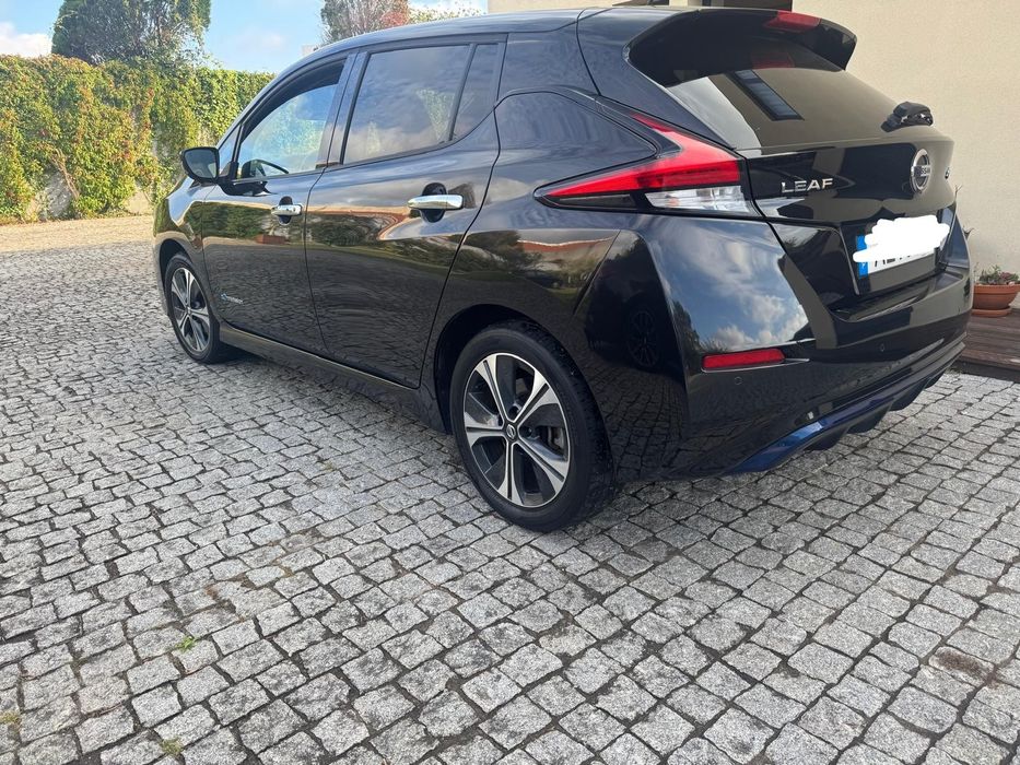 Nissan leaf .TECNO 66 KW/ 380 KM nacional