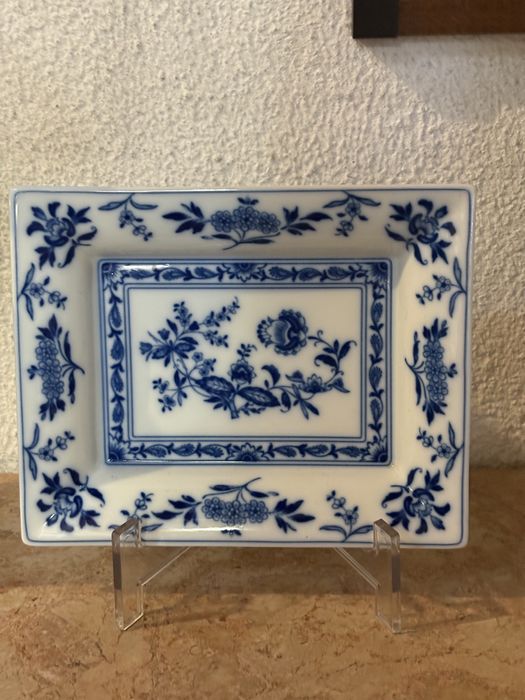 Conjunto  porcelana Vista Alegre -Margão