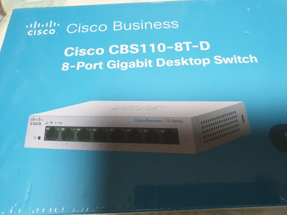 Cisco CBS110-8T-D