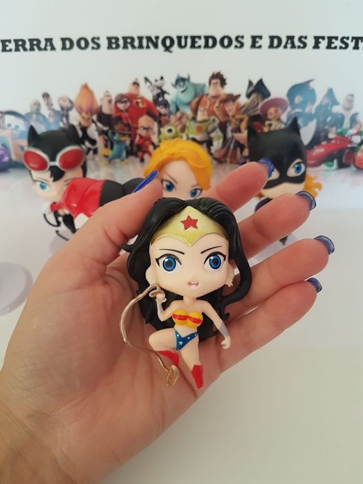 6 pcs Figuras Super Heroinas (Portes Registados)
