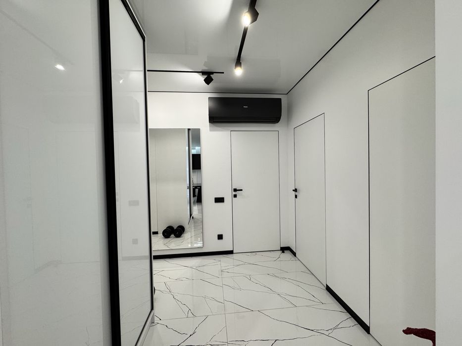 Новобудова Оренда 2кім+кухня-студія, Трускавецька ~ТЦ Victoria Gardens