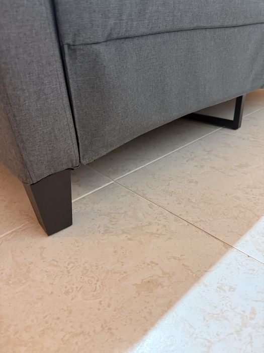 Sofá 2 lugares cinza novo