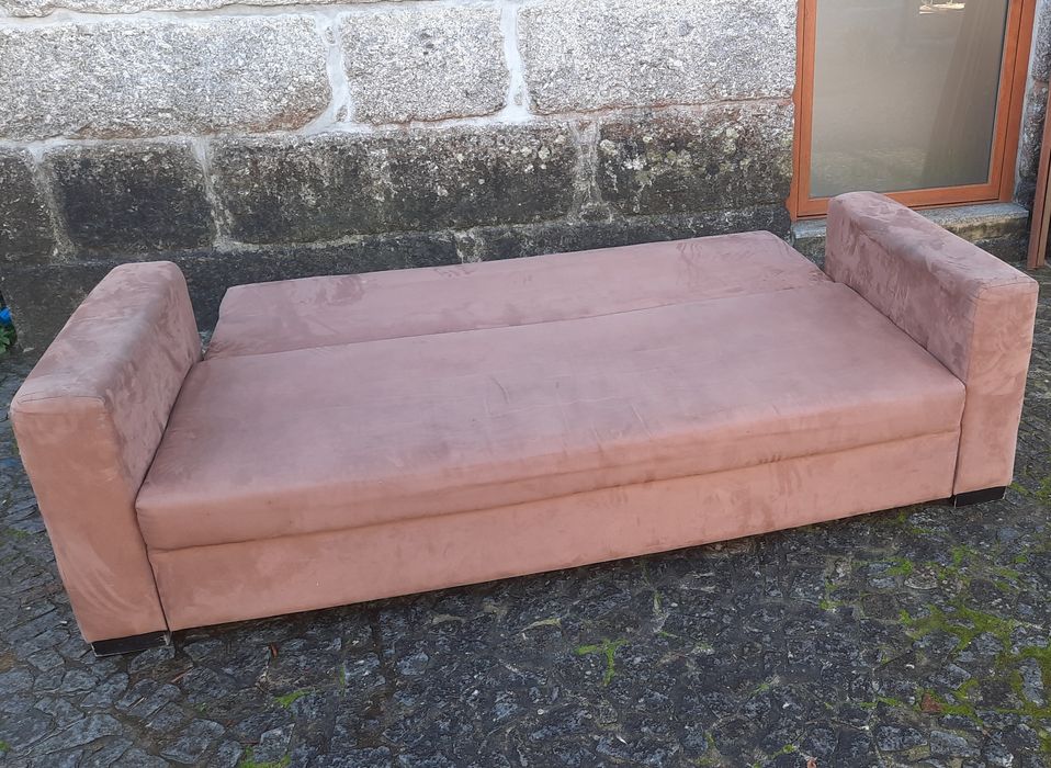 Sofá em bom estado, possível Sofá cama
