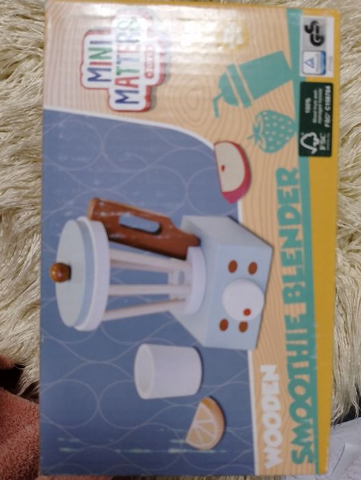 Дерев'яна іграшка-міксер від бренду Mini Matters.
Іграшка призначена д