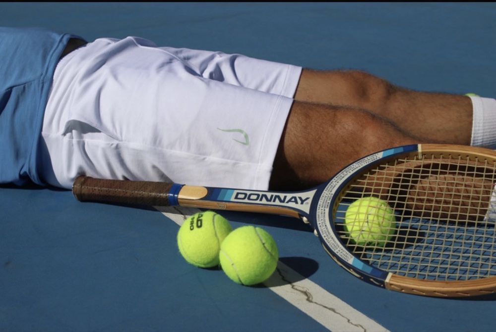 Negociavel - Calcoes brancos desporto