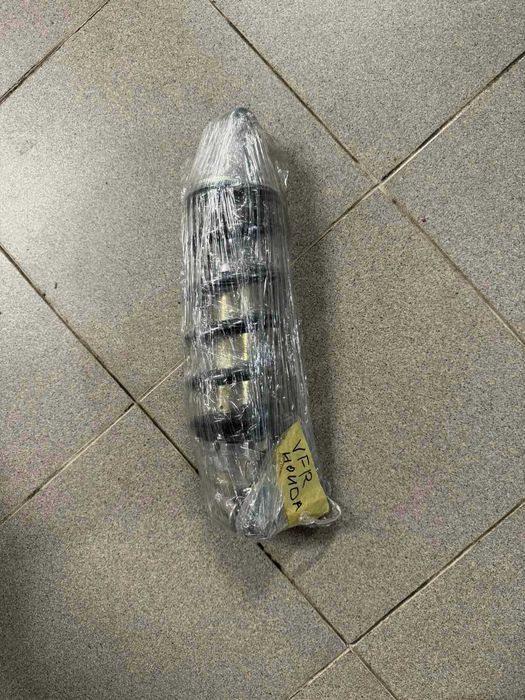 Амортизатор задній Honda VFR 800