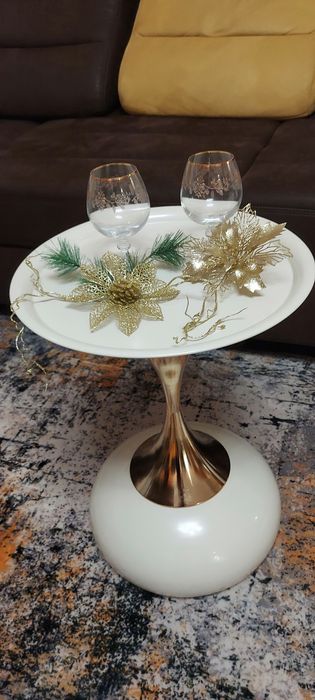 Столики журнальні