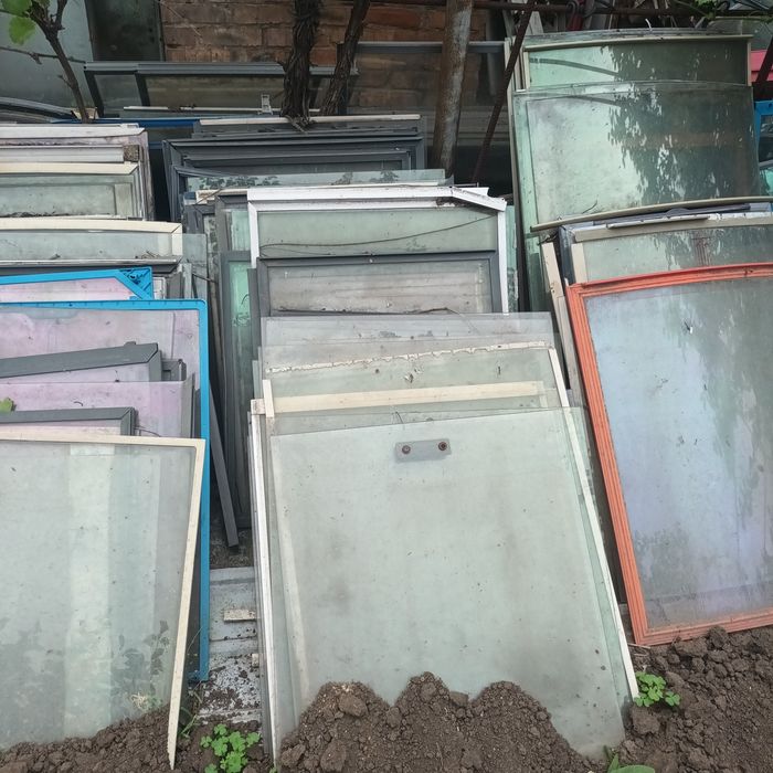 Стекла на морозильные лари,Дерби,Угур,Каравел,Ант.Юка.и.тд.