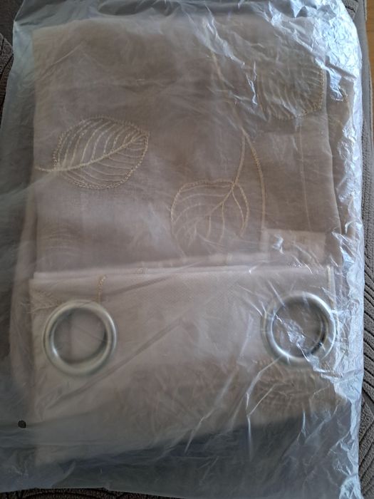 Cortinado beige / caqui NOVO